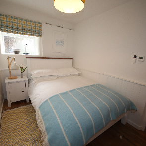 Sleeping in Wesley House - Mousehole self catering holiday accommodation in Cornwall